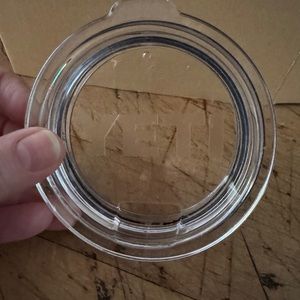 Yeti Gray Drinkware Lid for Dining